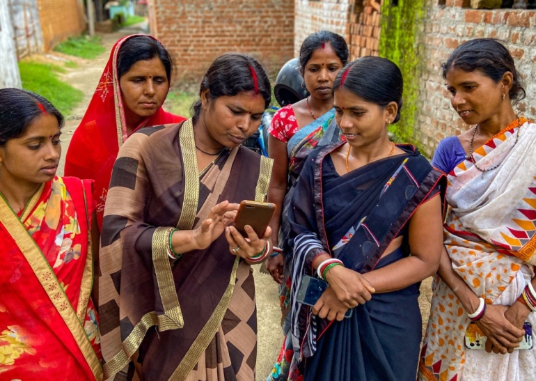 Női sorsok és szerepek a tradicionális és modern Indiában - Somi Panni előadása