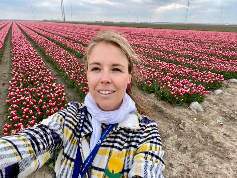 Megérkezni Hollandiába: elképzelés és valóság – Hollandia-bevezető - Törteli Nikolett előadása - NYILVÁNOS Megérkezni Hollandiába: elképzelés és valóság – Hollandia-bevezető - Törteli Nikolett előadása - NYILVÁNOS