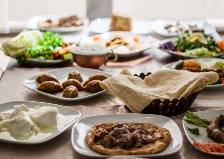 A török gasztronómia története: az ókori kezdetektől a kortárs ízekig - Gáspár Péter előadása